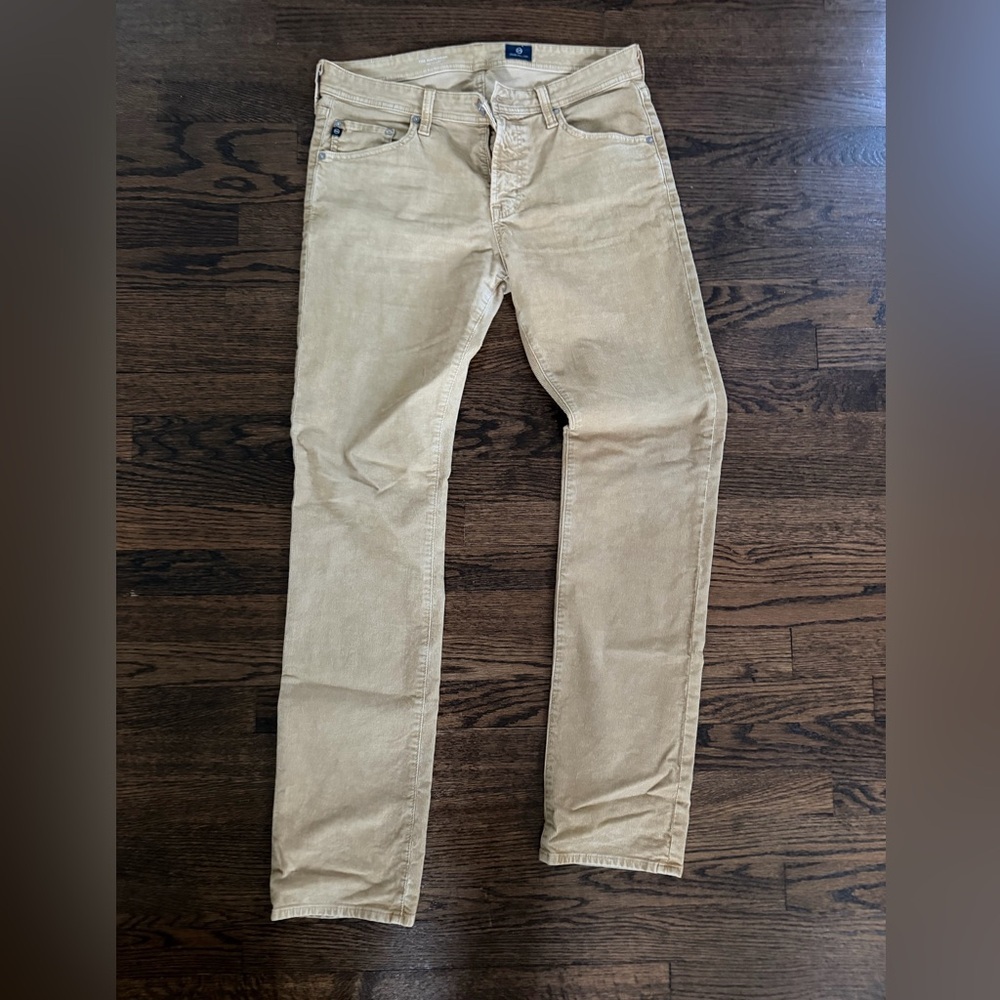🏷️ Adriano Goldschmied (AG) Khaki Pants – Men’s Size 33